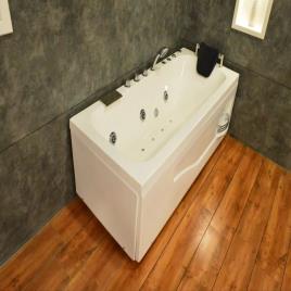 White Acrylic Jacuzzi Spa Tub