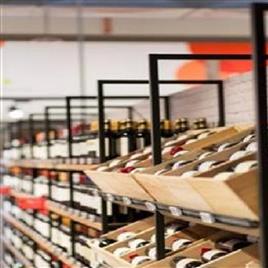 Wooden Wine Display Shelving